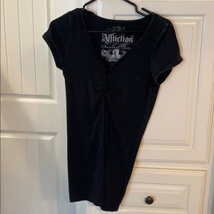 Women’s laced Affliction shirt